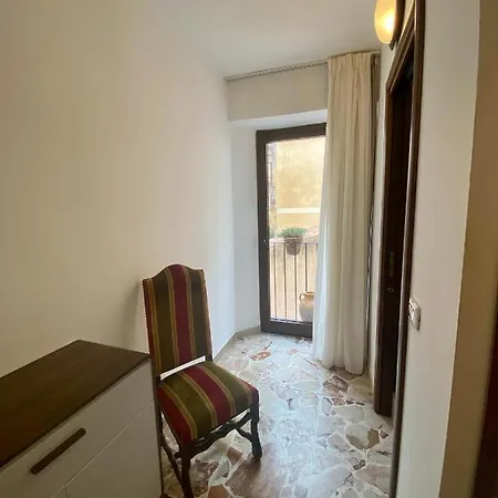 Apartment Pericle & *